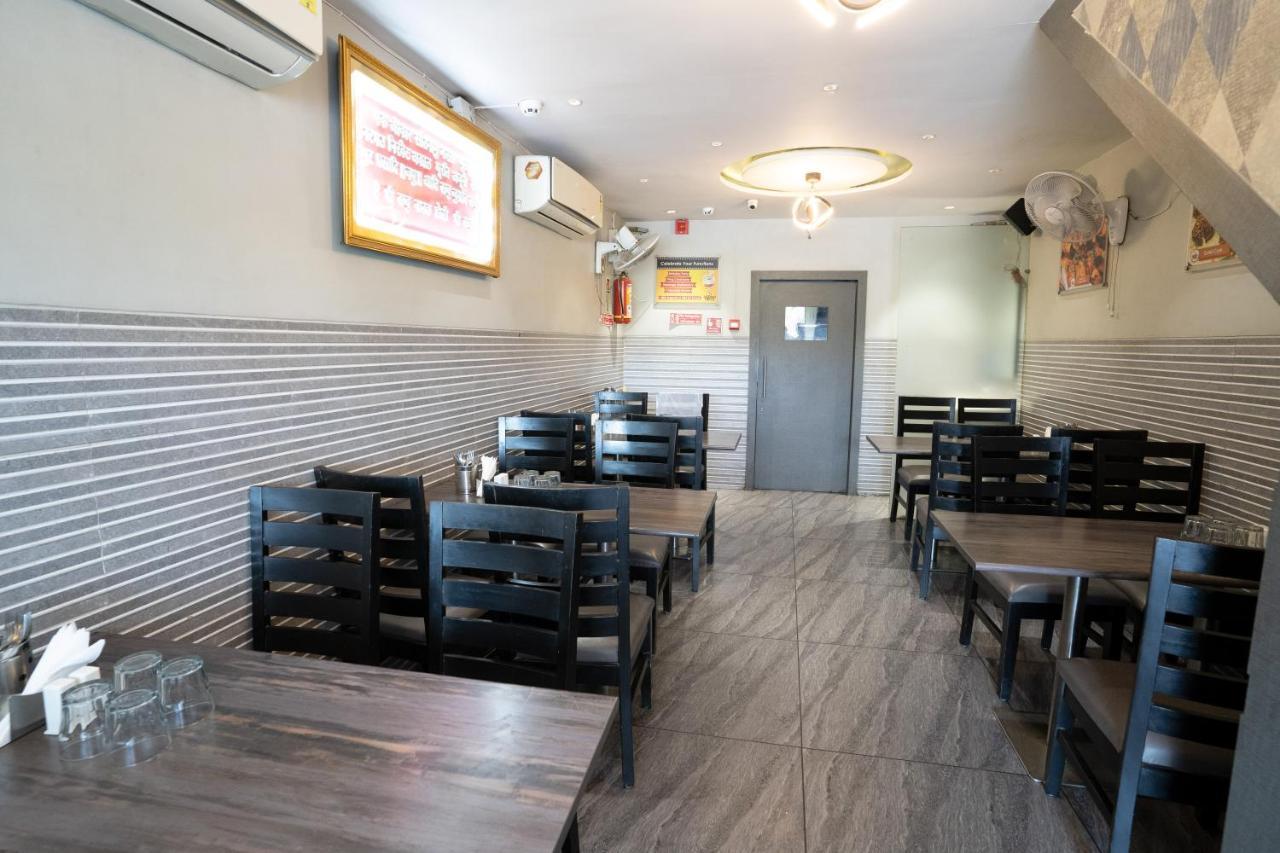 אחמדאבאד Hotel Kyra Airport מראה חיצוני תמונה